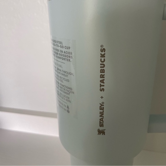 Starbucks x Stanley Spring Blue 2024 Limited Edition 40oz Tumbler - Picture 3 of 5
